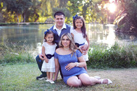 Garcia Family: Maternity